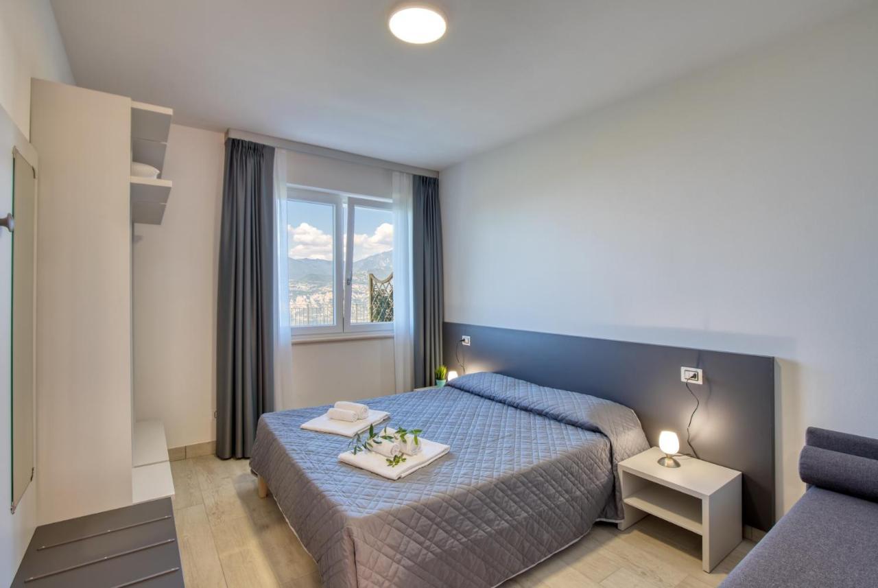 Pinini Country Apartments Malcesine Dış mekan fotoğraf