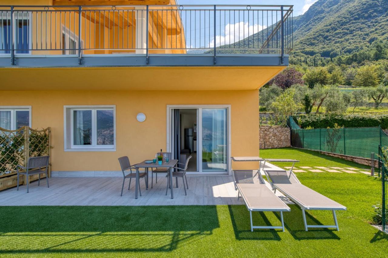 Pinini Country Apartments Malcesine Dış mekan fotoğraf