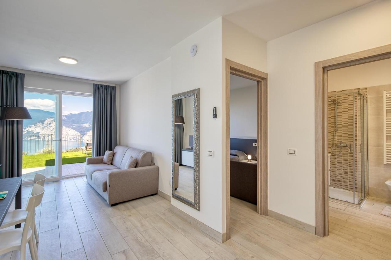 Pinini Country Apartments Malcesine Dış mekan fotoğraf